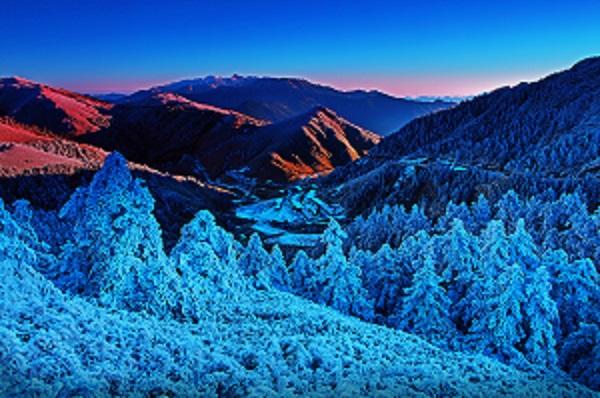 Snow Season in Hehuan Mountain