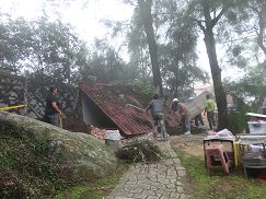 違建拆除中
