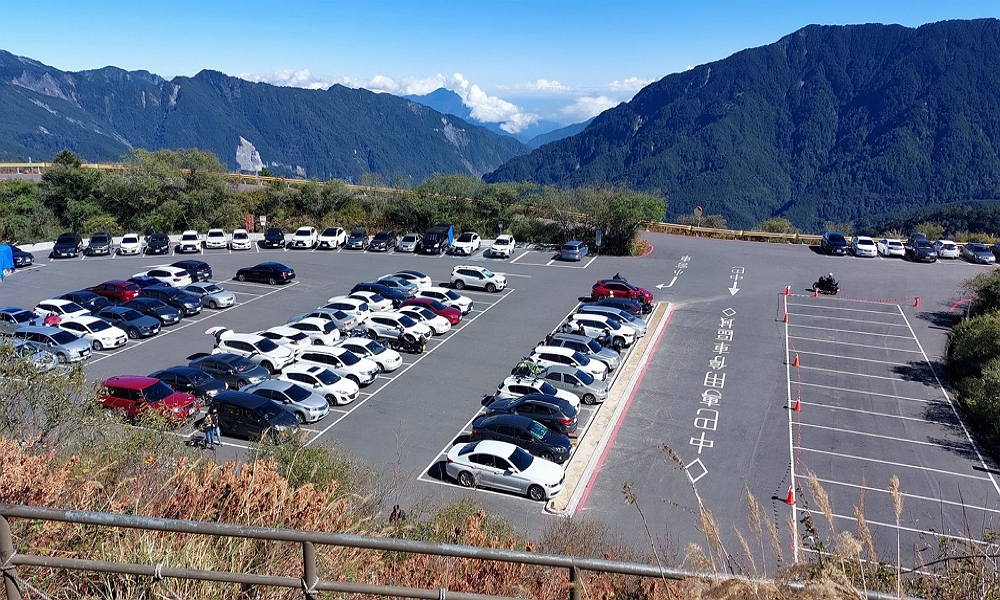 合歡山小風口停車場將進行吊掛作業/太管處提供
