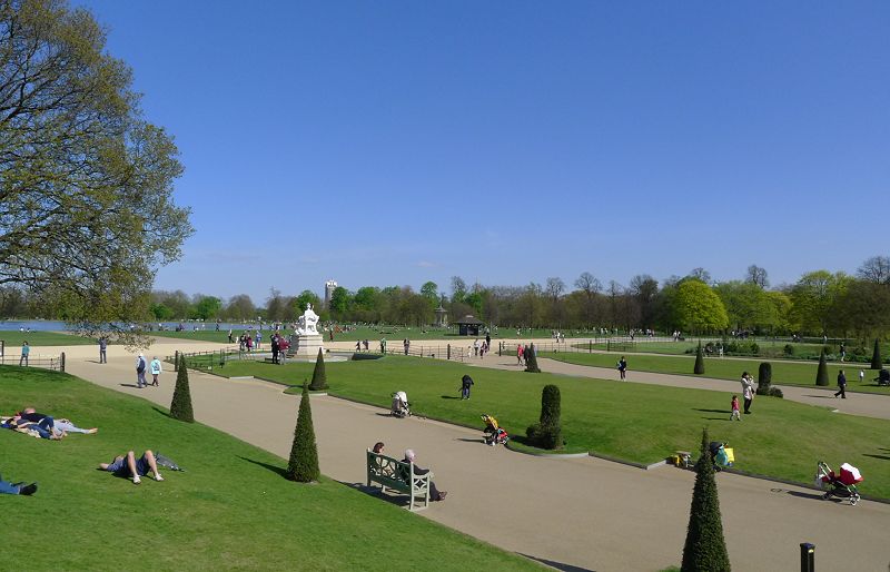 高雄都會公園舉辦 「關懷臺灣系列講座──深度遊英國」