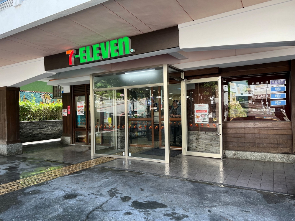 天祥門市新增風除門/太管處提供