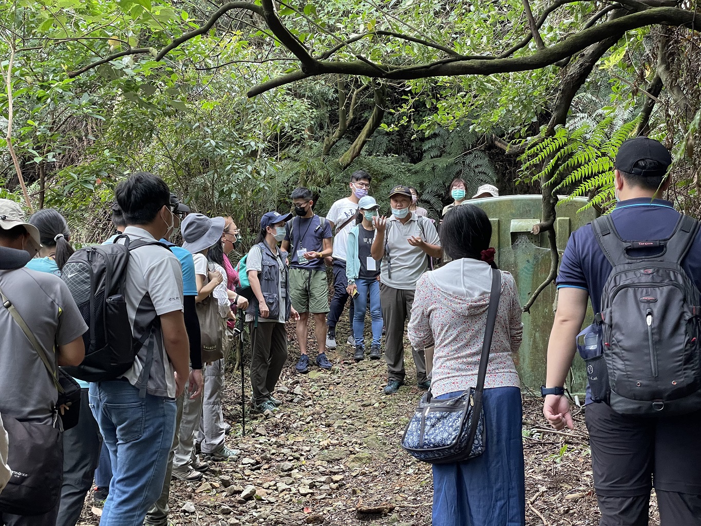 青年學子至陽明山國家公園現地參訪火山觀測