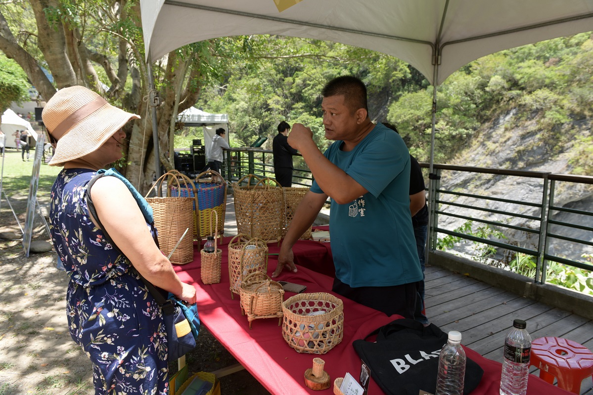 太魯閣族藤編展示(太管處資料照片)