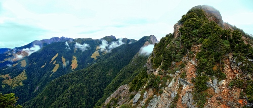 風雨過後，青山依在(雪山至品田山之聖稜O線)