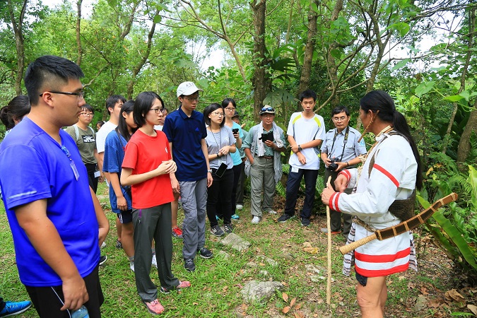 107年太魯閣國家公園Youth Camp –「山林智慧—生態環境教育研習營」活動 共三張