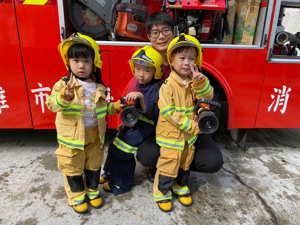 清明防火宣導及小小消防員體驗活動