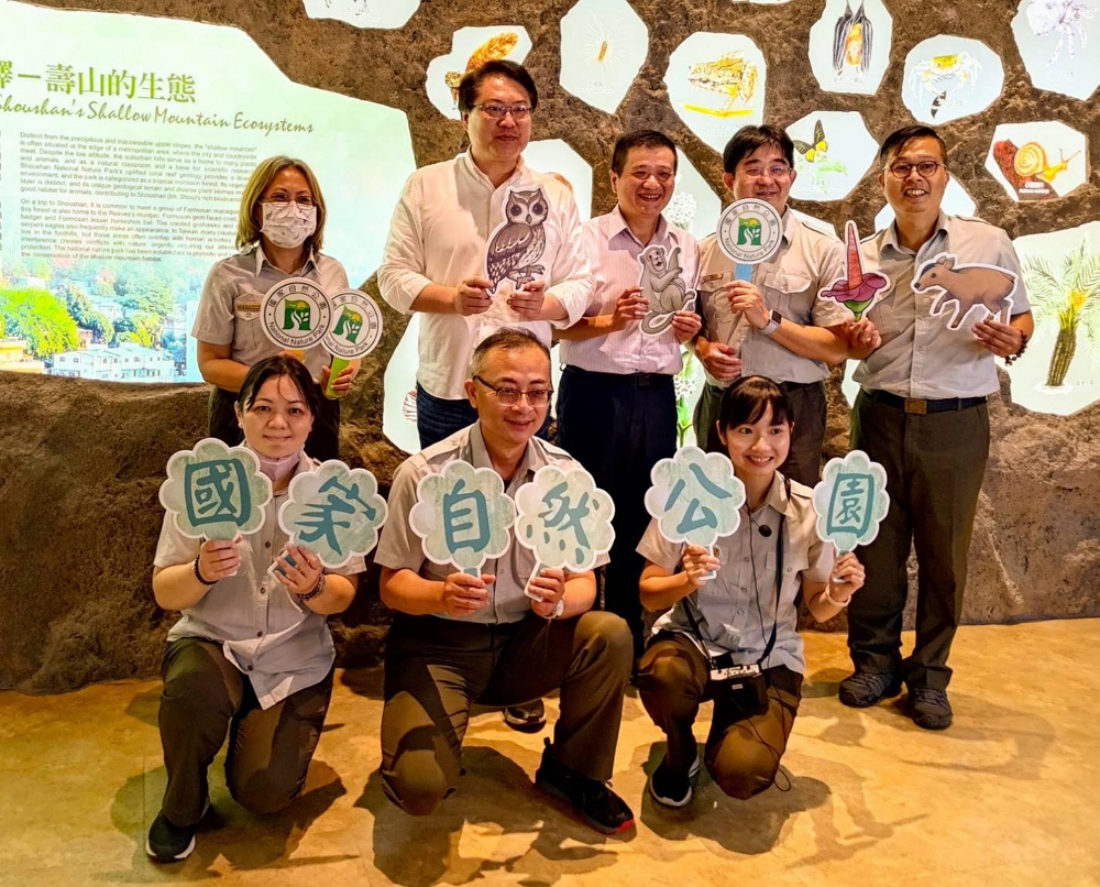 林右昌部長前往自管處視察/自管處提供