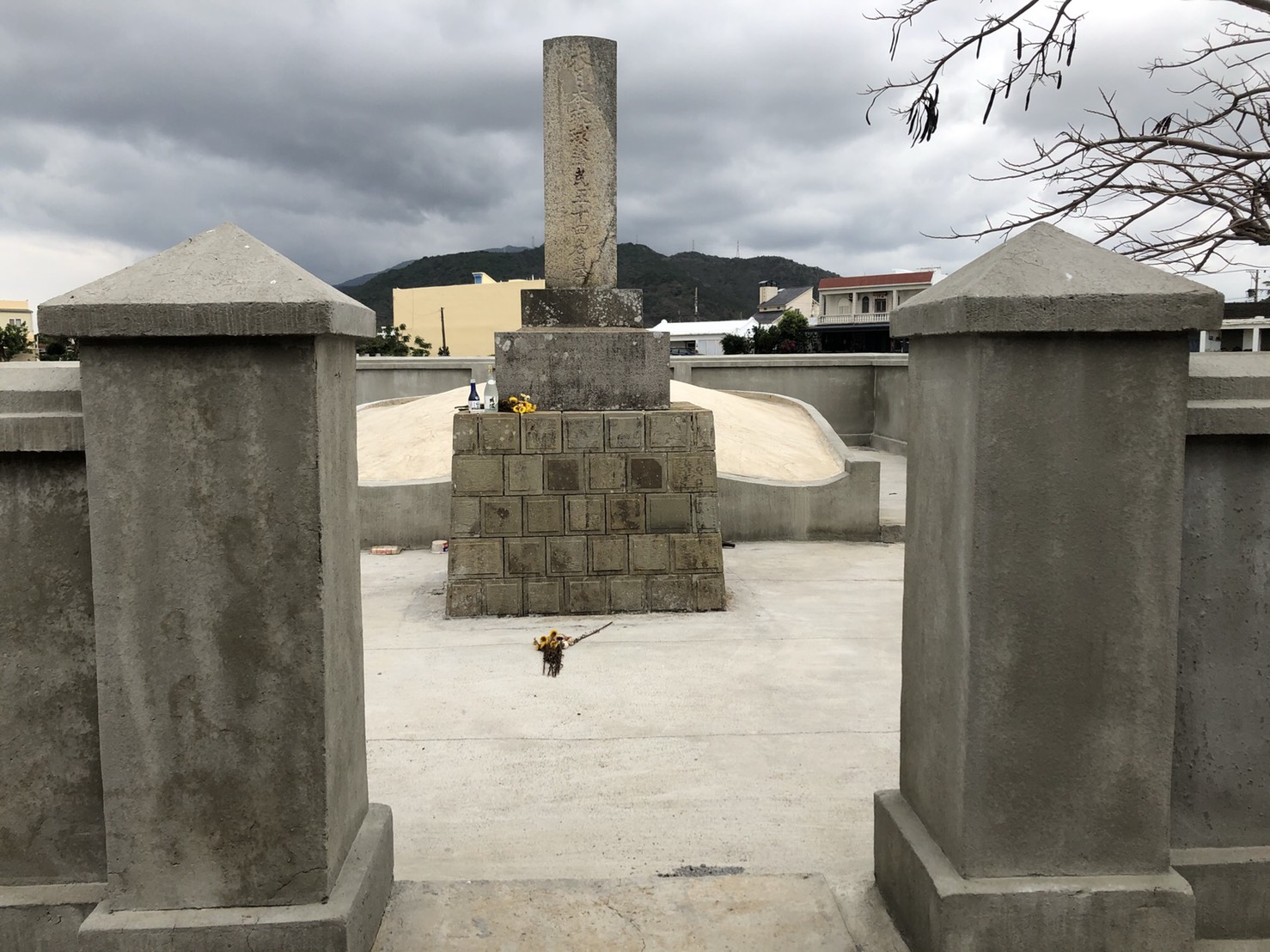 統埔琉球藩民五十四名墓